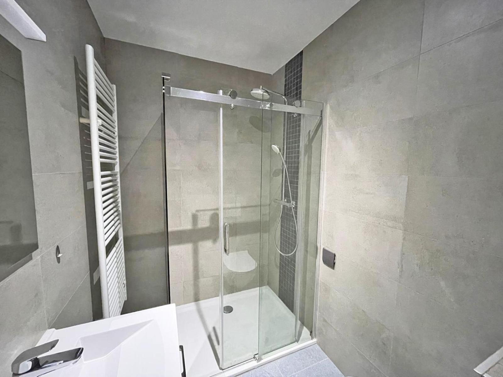 Astrid Sauna Appartement Antwerpen Exteriör bild