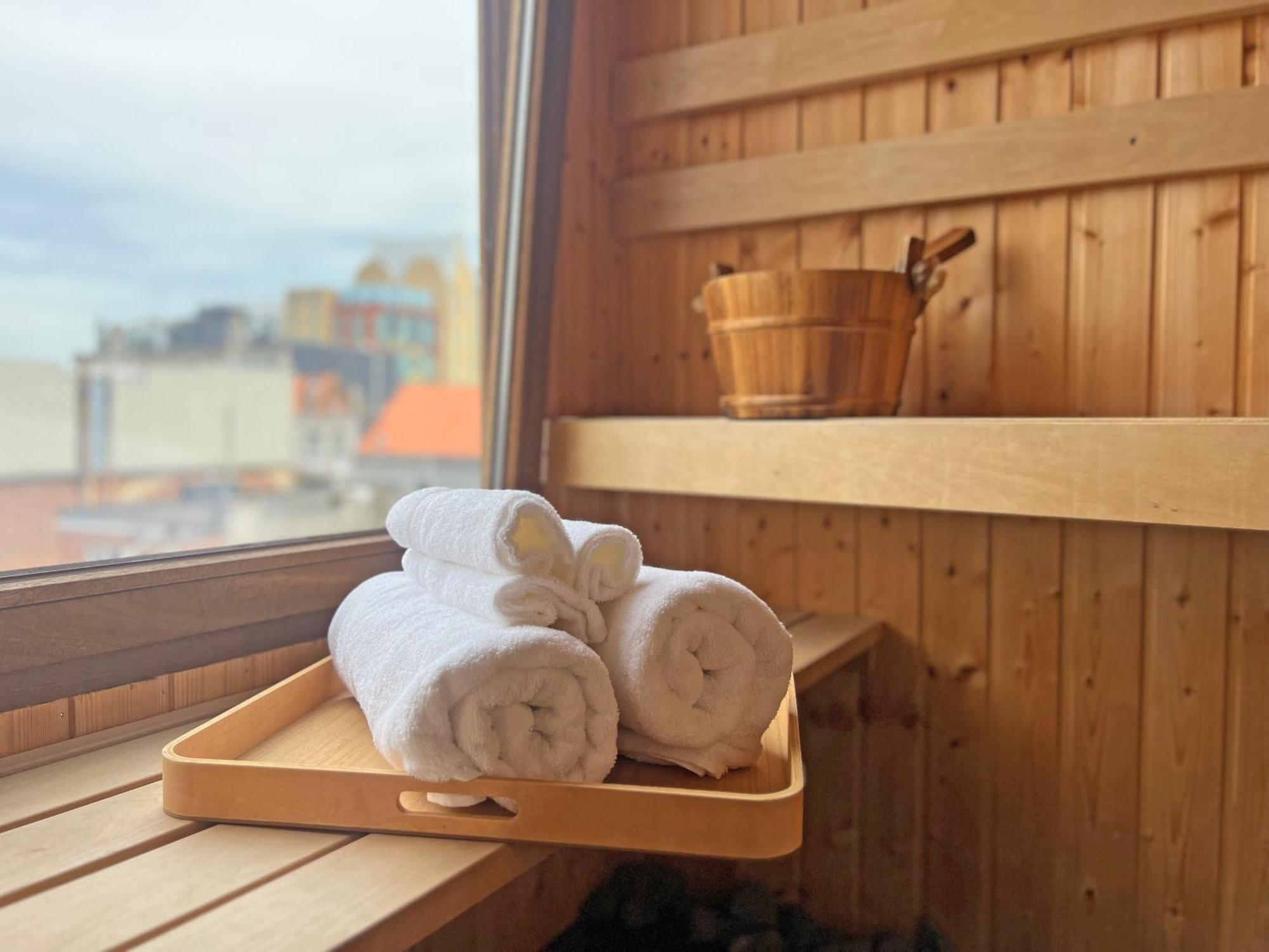 Astrid Sauna Appartement Antwerpen Exteriör bild
